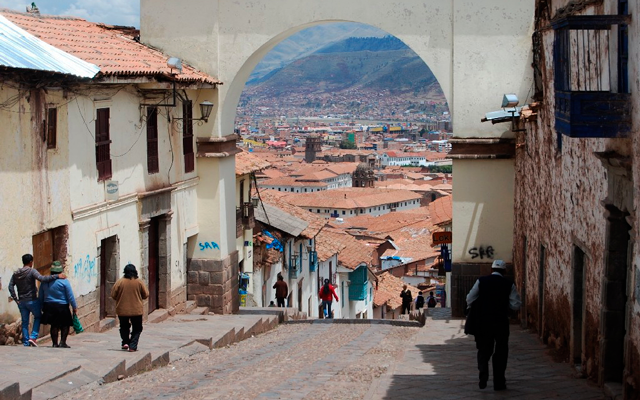 El Populoso Barrio de Qarmenca - Santa Ana – Cusco 