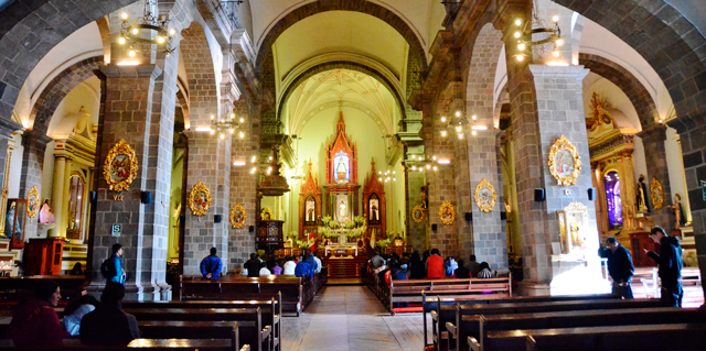  Visita La Iglesia, museo y Catacumbas de San Francisco de Asís – Cusco