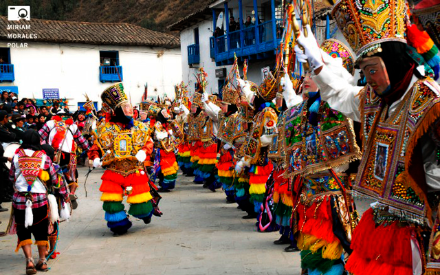  Festividad de la Virgen del Carmen – Paucartambo 