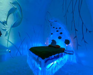 Hotel de Glace Hotel de Glace