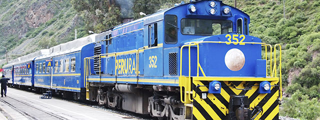 Tren Local a Machu Picchu