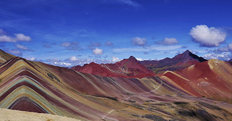 Montaña de colores